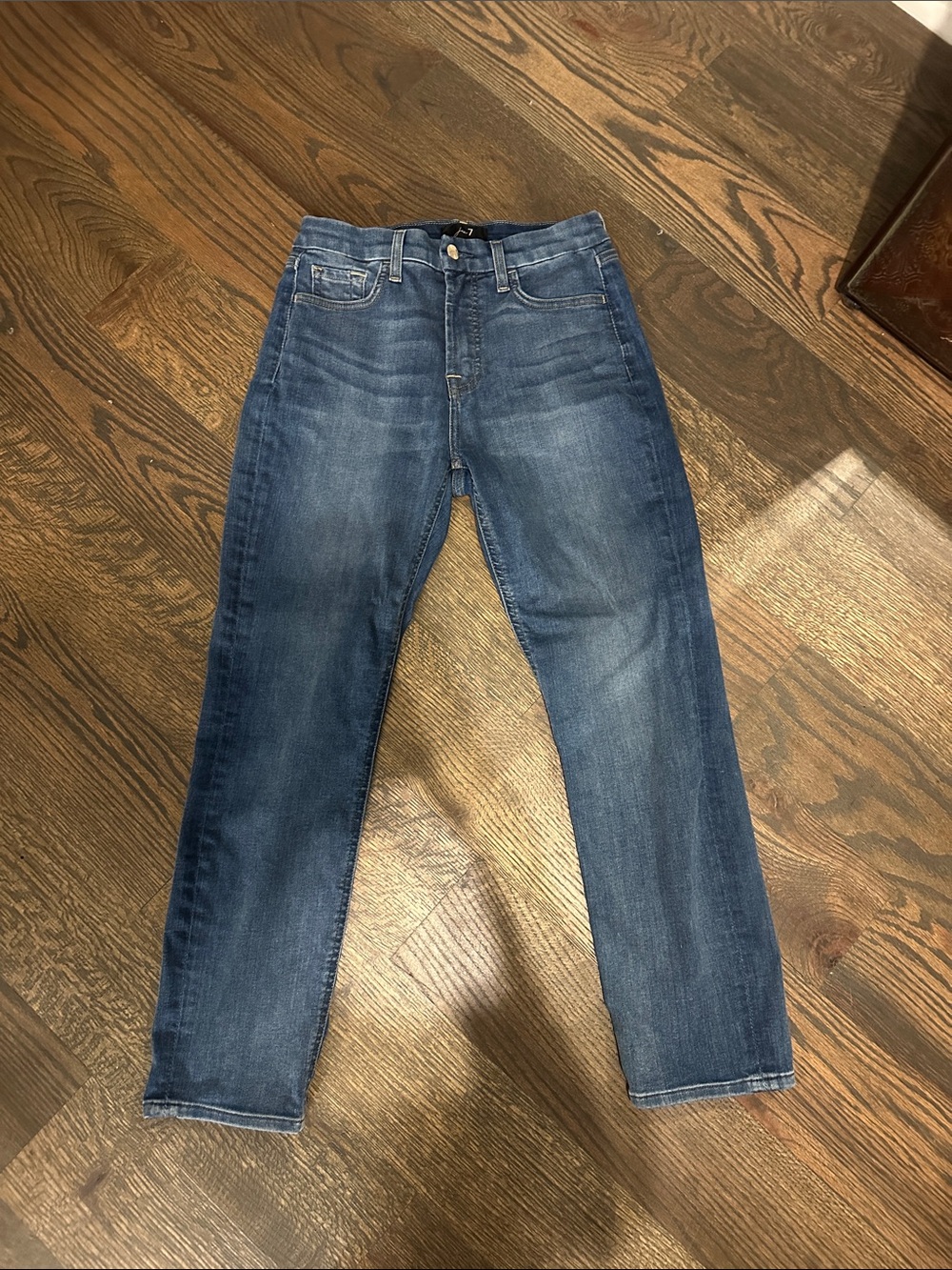 Classic woman’s Blue Straight-Leg Jeans